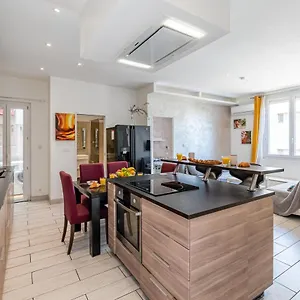  Appartement T3 Moderne Et Cosy Au Bord De France