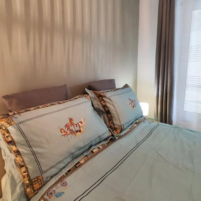 Superbe Cosy Duplex Appartement T3 Charpenne Tete D'Or Avec Parking Prive Gratuit Villeurbanne